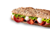 Sandwich sicilien froid coppa mozzarella salade verte tomates cerises